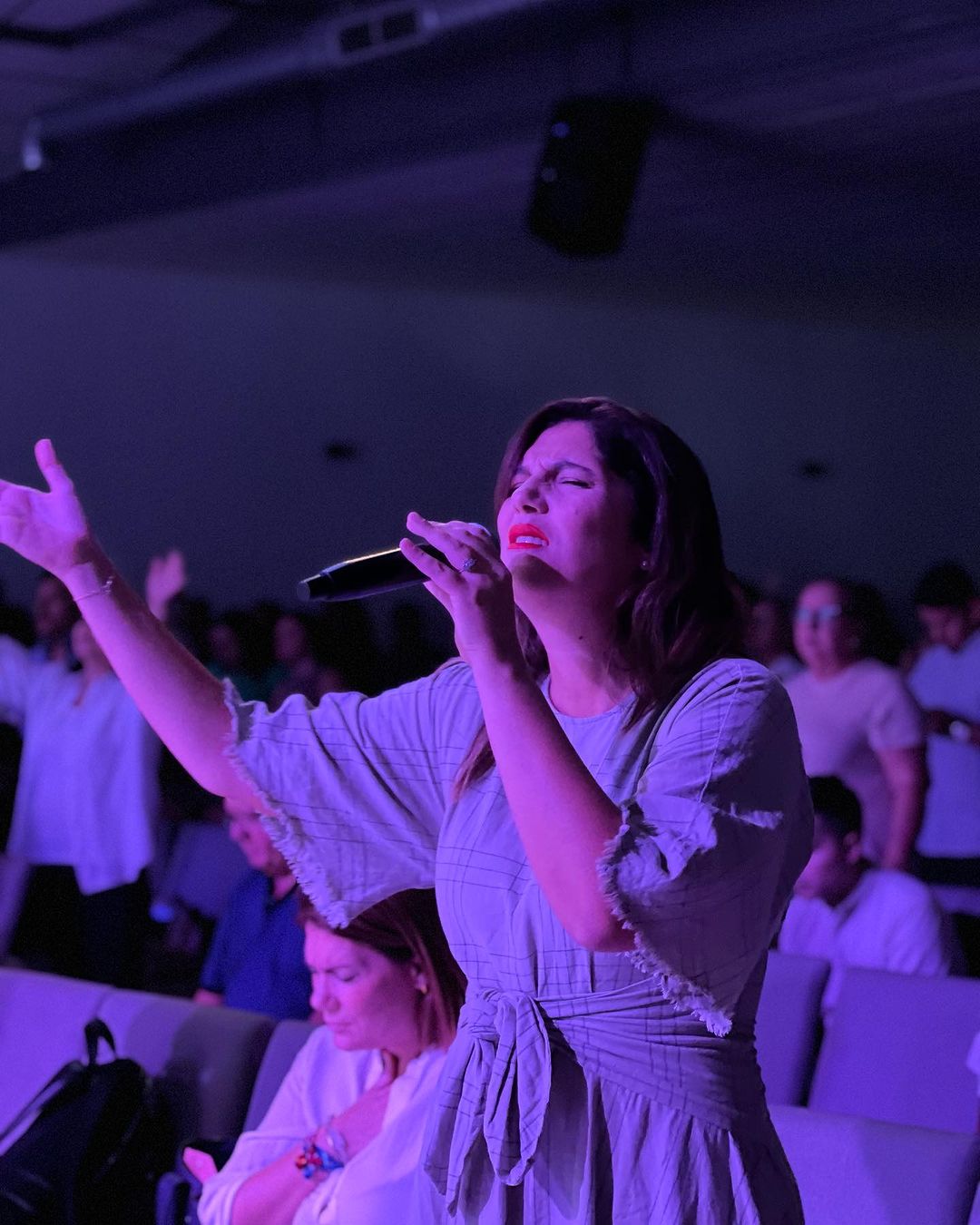 Iglesia Evangelica en Murcia | A los Pies del Rey